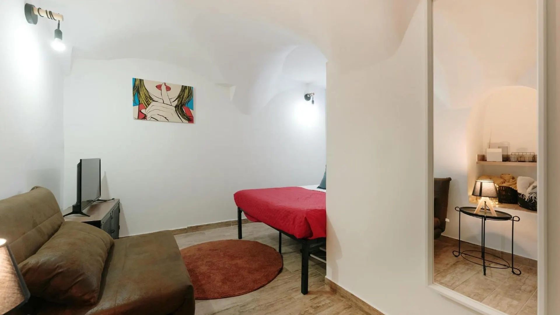 La Casa Di Romeo Al Vomero Neapol 0*,  Itálie