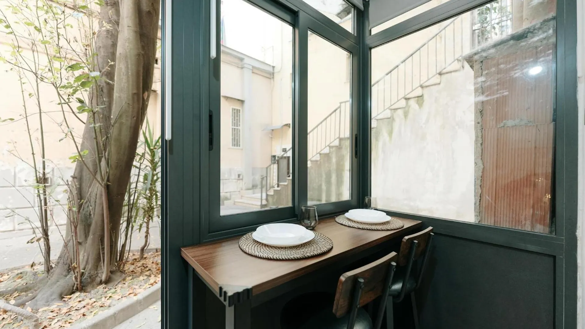 La Casa Di Romeo Al Vomero Neapol 0*,