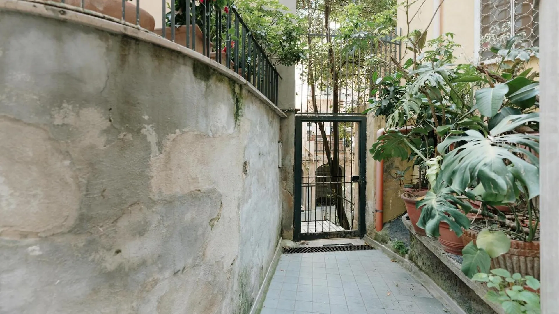 La Casa Di Romeo Al Vomero Neapol Apartament